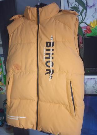 Жилетка мужская