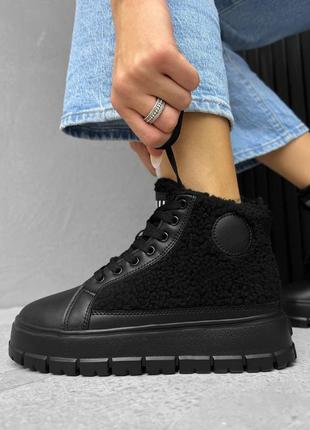 Теплые черные ботинки ботинки fur black