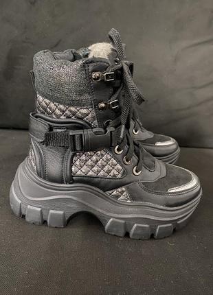 Зимние сапоги