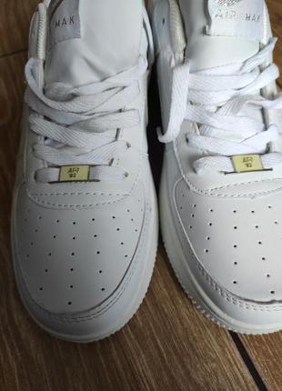 Кроссовки белые nike air force 4