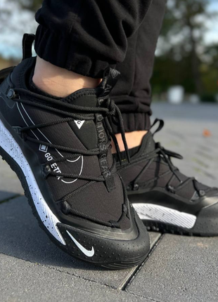 Nike acg mountain fly low black white gore tex termo 8