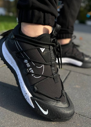 Nike acg mountain fly low black white gore tex termo 2699 LeBron James Wears Pony Hair