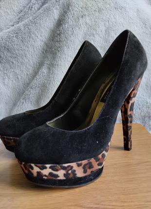 Туфлі замшеві тигрові на каблучці та підйомі select