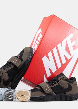 Чоловічі кросівки nike air jordan x travis scott