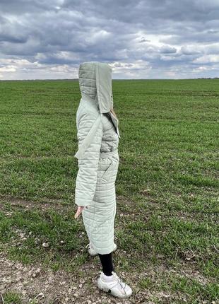 Пальто жіноче