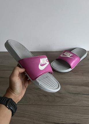 Nike benassi шльопанці оригінал