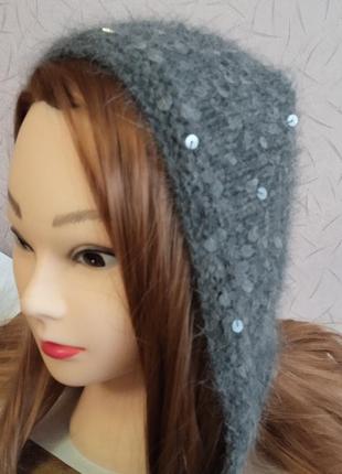 Чепчик из ангоры с королевской пайеткой