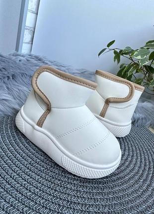 Зимние ботинки для девочки