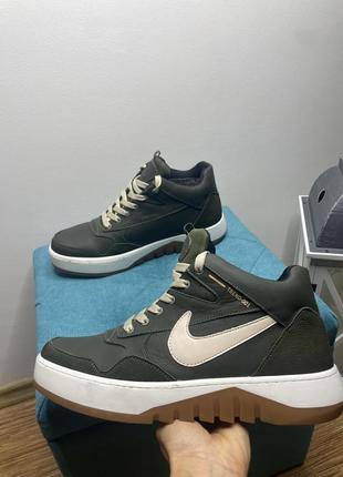Зимові черевики з натуральної шкіри в стилі nike green white молодёжные зимние ботинки найк зелёные