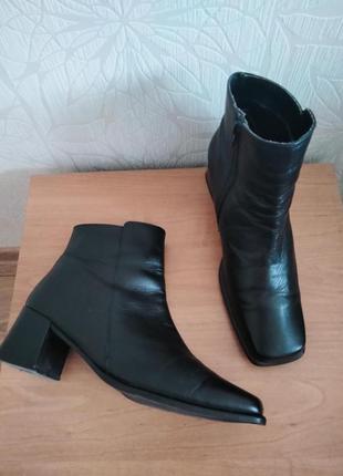 Кожаные ботинки fiore 26 cм.