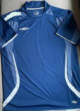 Спортивная футболка umbro