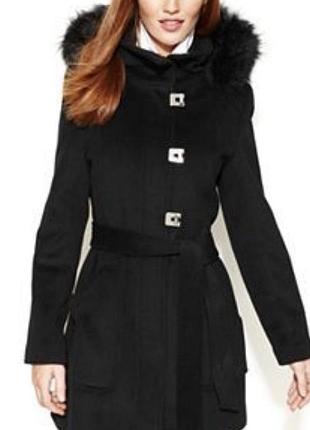 Пальто calvin klein.