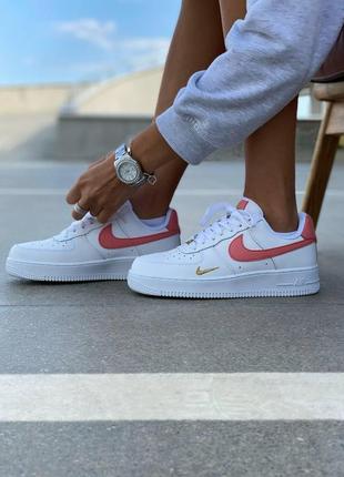 Женские кроссовки nike air force 1 07 rust pink