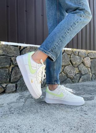 Женские кроссовки nike air force 1 mini swoosh lime light