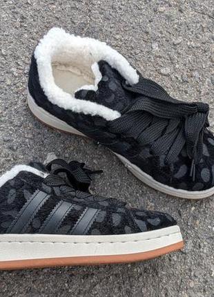 Кеди чорні з хутром прошиті