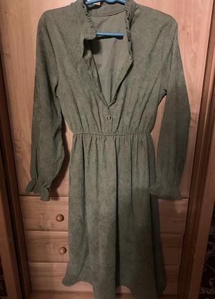 Сукня з вельвету