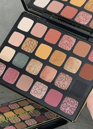 Палетка теней tarte cosmetics maneater after dark eyeshadow palette 24 g