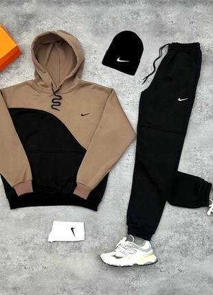 Спортивный костюм nike