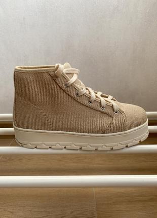 Кеди zara