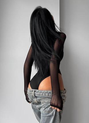 Невероятный боди со вставками из сеточки