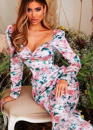 Розпродаж cукня prettylittlething міді з драпіруванням