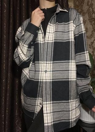 Утеплена сорочка в клітинку 🖤