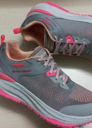 Кроссовки весна-осень жен. 41р.skechers вьетнам