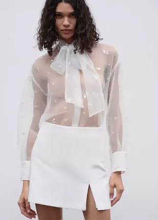 Напівпрозора сорочка з блискітками і бісером