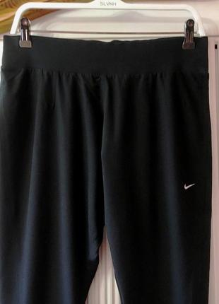 Спортивные штаны-алладины "nike dri-fit" за колено черного цвета