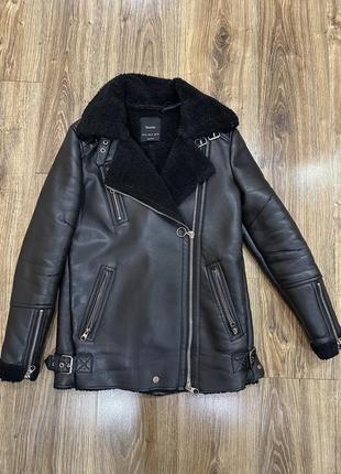 Продам дублянку bershka
