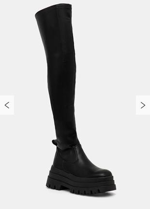 Ботфорты на платформе stradivarius zara