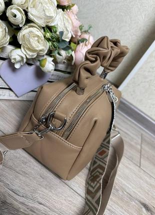 Жіноча стильна та якісна сумка з еко шкіри бежева3 фото