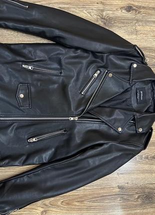 Косуха stradivarius