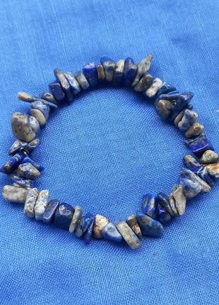Браслет из натурального кпмения