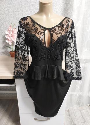 Коктальное миди платье с кружевом china.