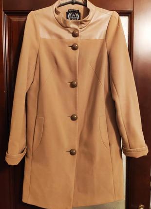 Пальто жіноче р. xs
