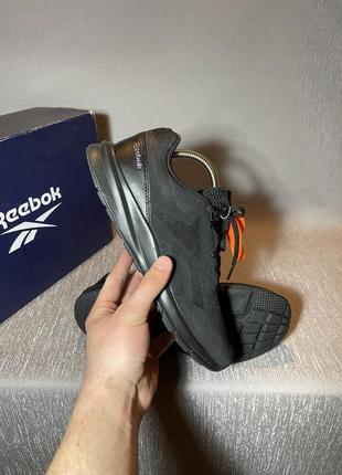 Чоловічі шкіряні кросівки reebok10 фото