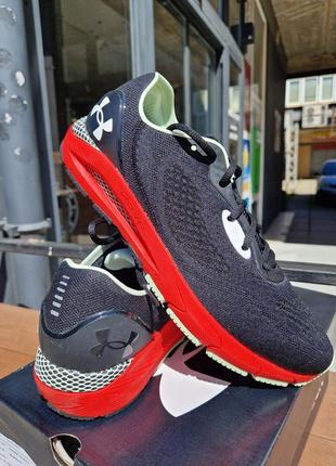 Кроссовки under armour hovr sonic 5