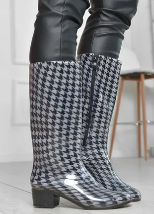 Гумові чоботи з принтом гусяча лапка