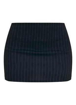 Мікро-спідниця чорна в смужку еластична s prettylittlething
