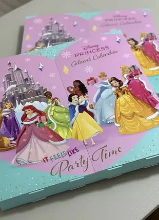 Адвент календарь детской косметики disney princess "party time"