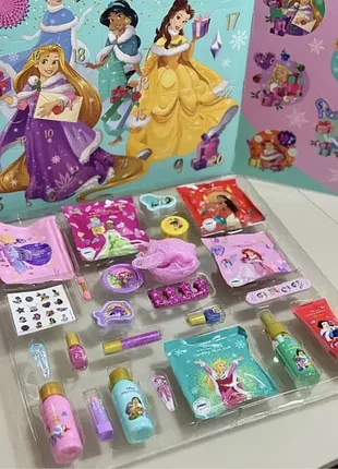 Адвент календарь детской косметики disney princess "party time"