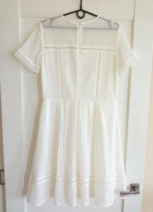 Біла мереживна сукня від michael kors8 фото