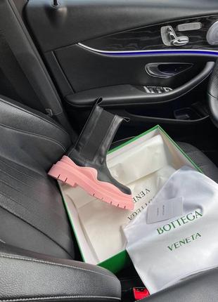 Ботинки в стиле bottega