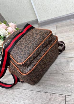 Женский шикарный и качественный рюкзак для девочек коричневый4 фото