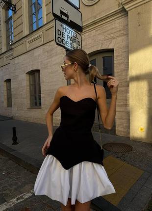 Жіночий костюм спідниця та корсет