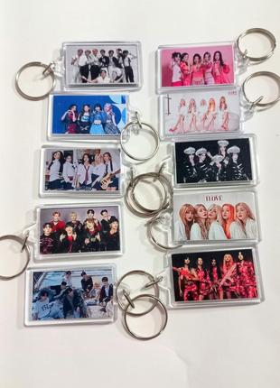 Брелки k-pop двусторонние
(g)i-dle 
blackpink 
itzy
stray kids