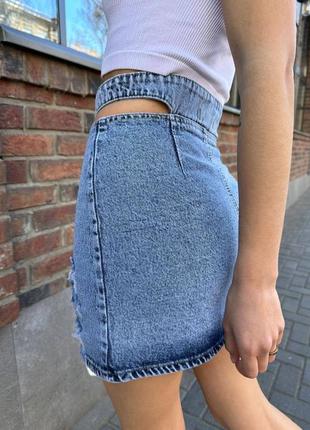 Турция трендовая мини юбка из качественного коттона с рваностями на молнии4 фото