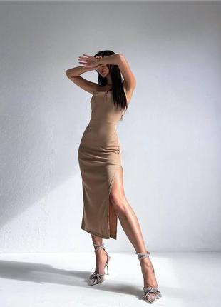 Платье в рубчик по фигуре с шнуровкой на плечах8 фото