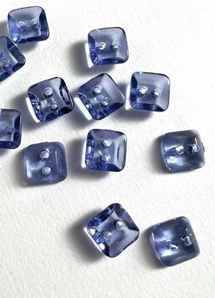 Пуговица 8/108 блузочная квадратная прозрачная 2отв синяя 10мм пластик